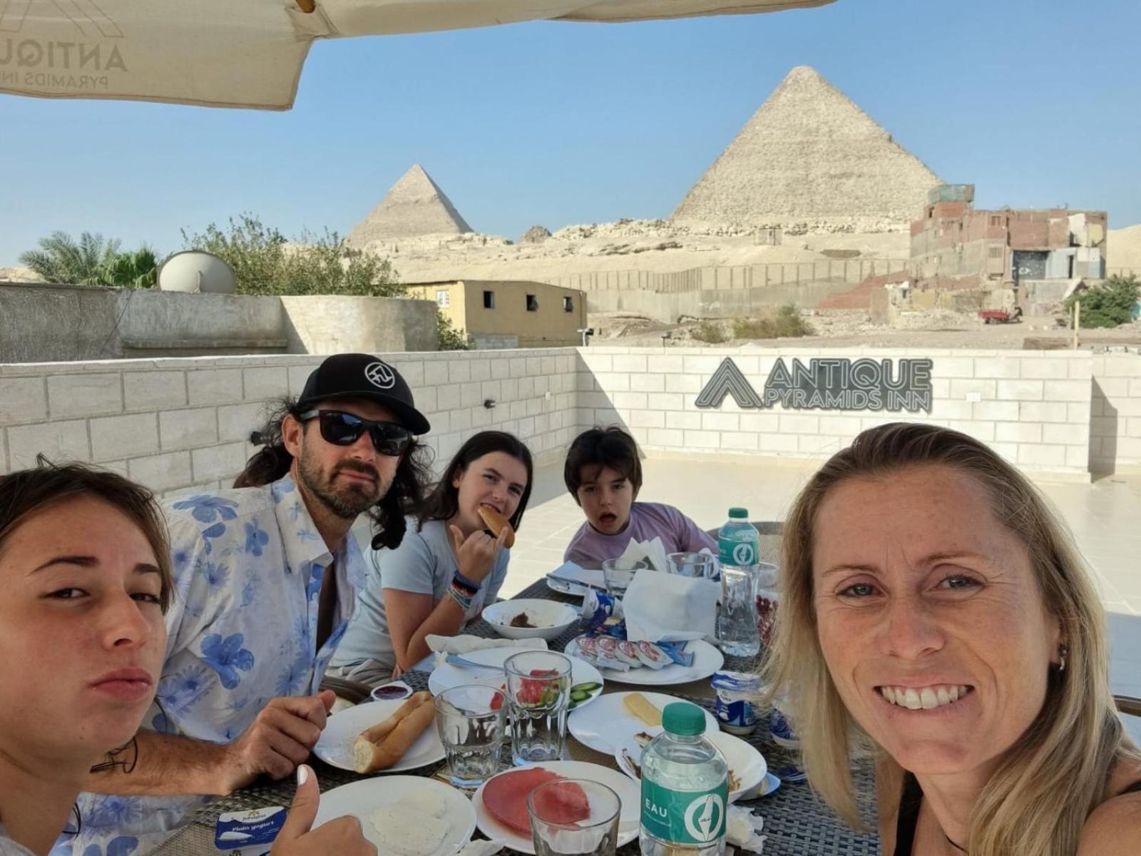 Antique Pyramids Inn Giza Exteriér fotografie
